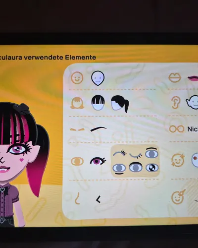 Mii portrait of Draculaura