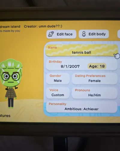 Mii-Porträt von Tennis ball