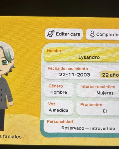 Mii-Porträt von Lysandro