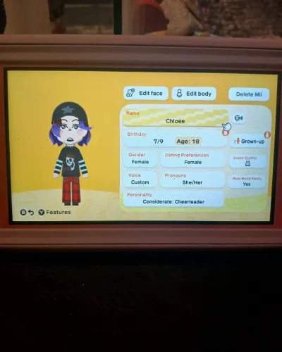 Mii-Porträt von Chloee :>