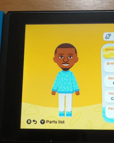 Mii-Porträt von Ezri Konsa