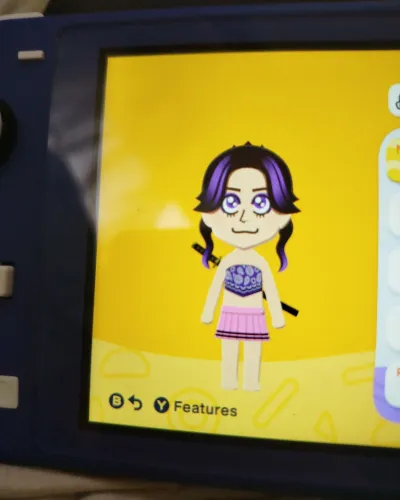 Mii-Porträt von Shinobu