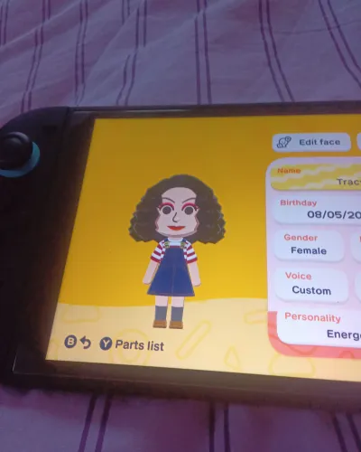 Mii portrait of Tracy Beaker