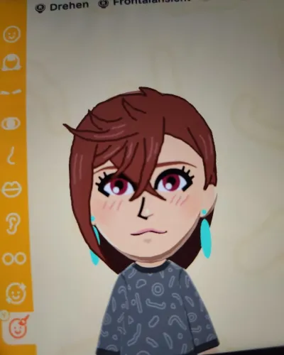 Mii-Porträt von Momo Ayase