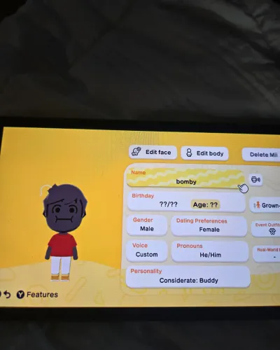 Mii-Porträt von Bomby
