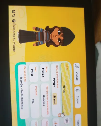 Mii-Porträt von Kenza